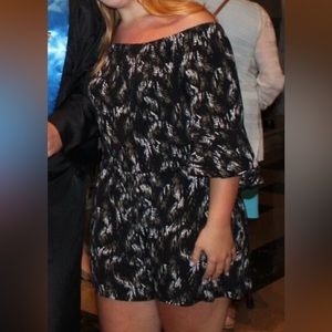 Leaf print off the shoulder romper